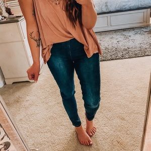 The Becky Skinnies || Tricot Brand